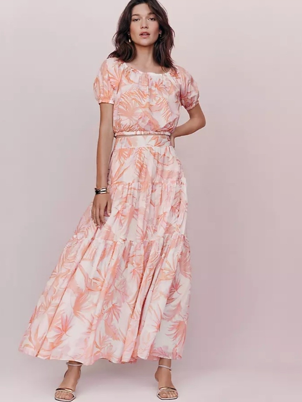 Top is size large, skirt is size 14